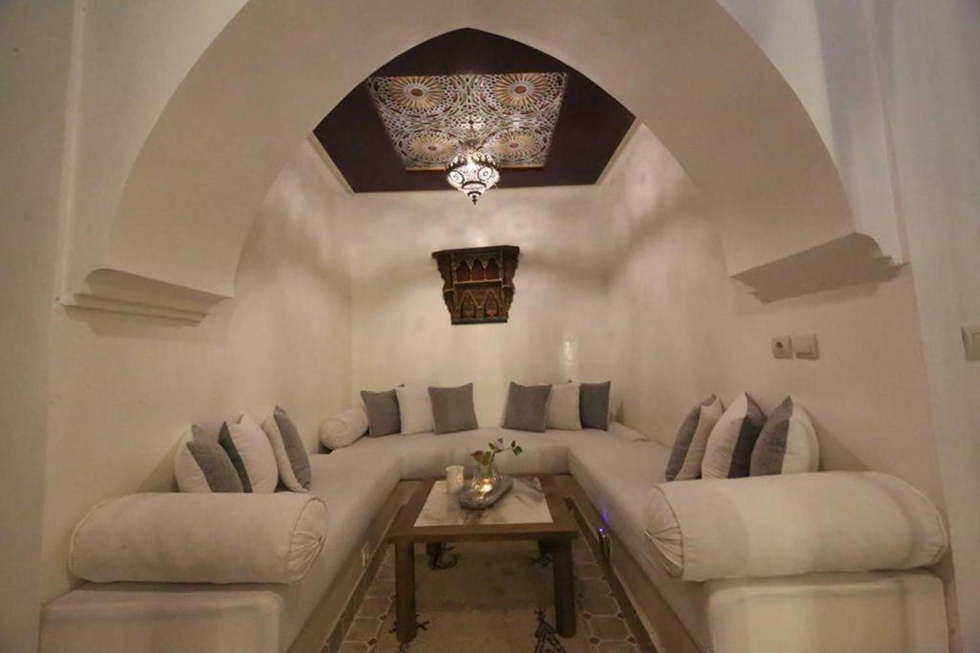 Riad Oum H&N Sidi Abdallah Ghiat Екстериор снимка